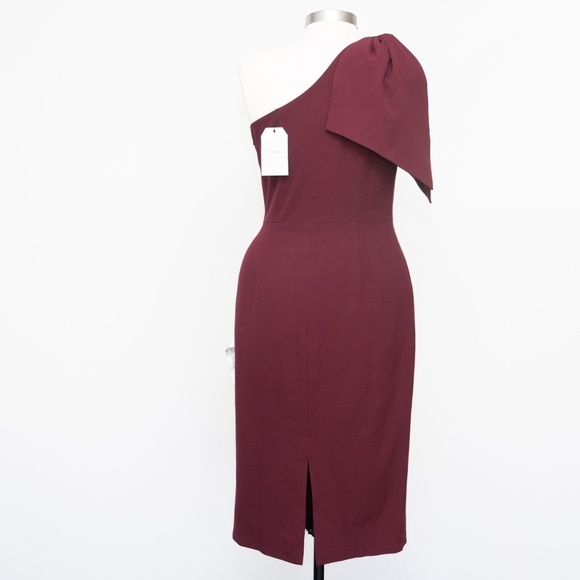 Dress The Population. Tiffany One-Shoulder Midi Dress. - Picture 3 of 11